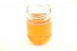 Haarkur selber machen mit Honig und Joghurt
