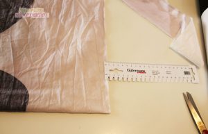 Seitennähte zurückschneiden und versäubern Seitennähte zurückschneiden und versäubern